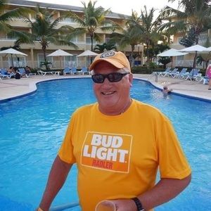 Meet your Posher, Evan